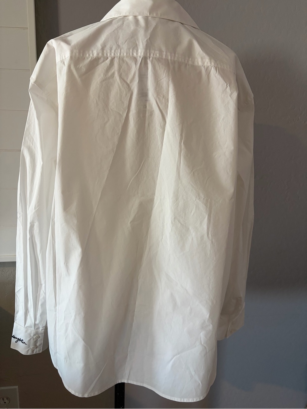 Favorite Daughter White Zip-Front Oversized Shirt. - Picture 7 of 8